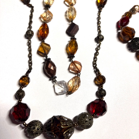 2 sets of matching necklaces with geometric beads, earrings and bracelet - amber - Picture 2 of 9